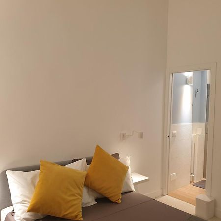 Cosmopolitan-Bari Bed & Breakfast Bagian luar foto