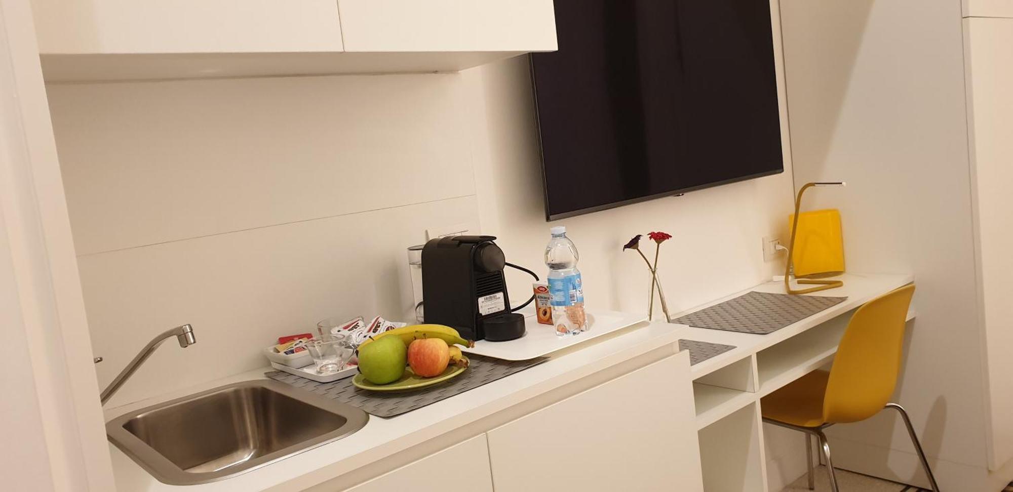Cosmopolitan-Bari Bed & Breakfast Bagian luar foto