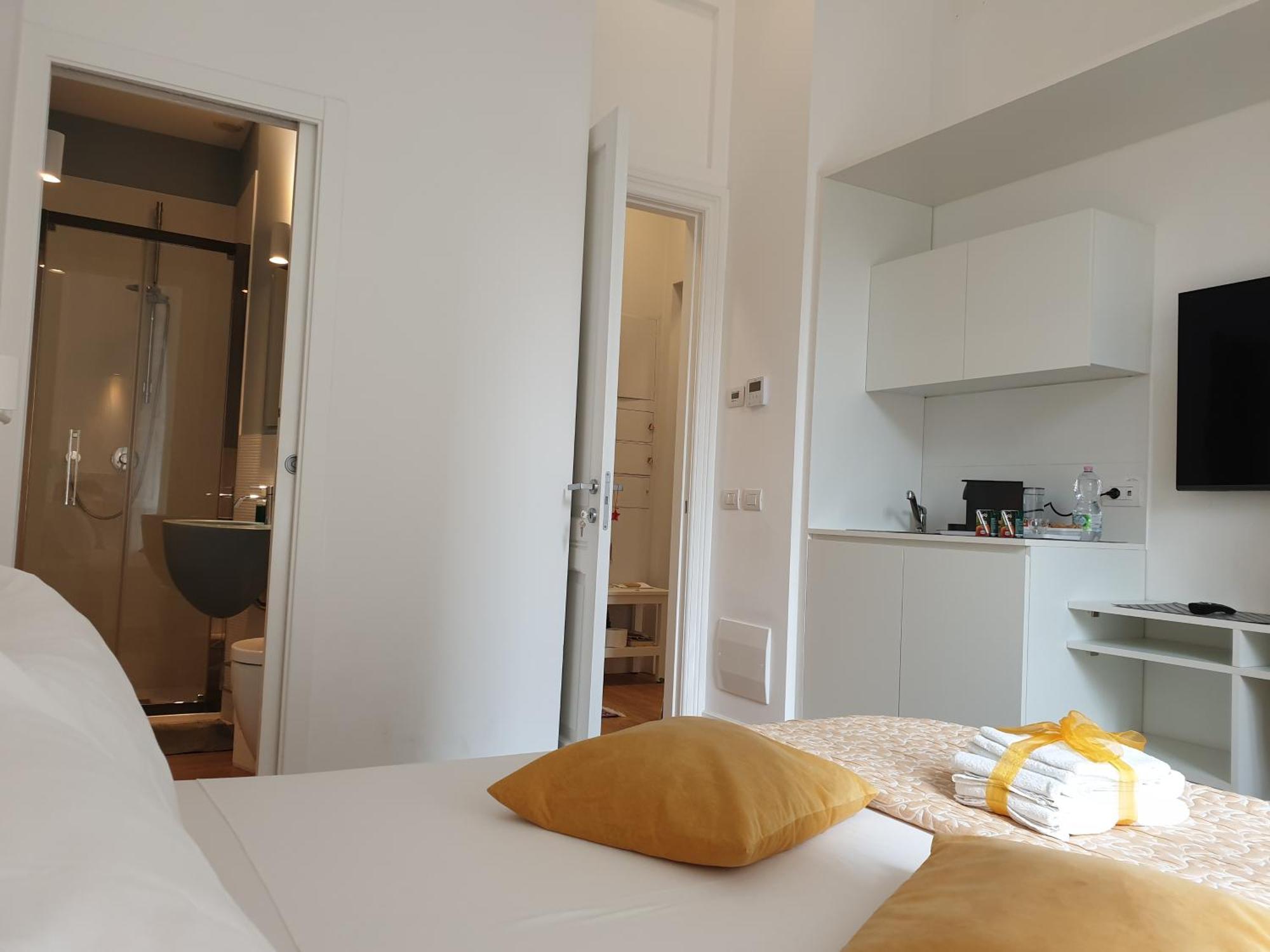 Cosmopolitan-Bari Bed & Breakfast Bagian luar foto