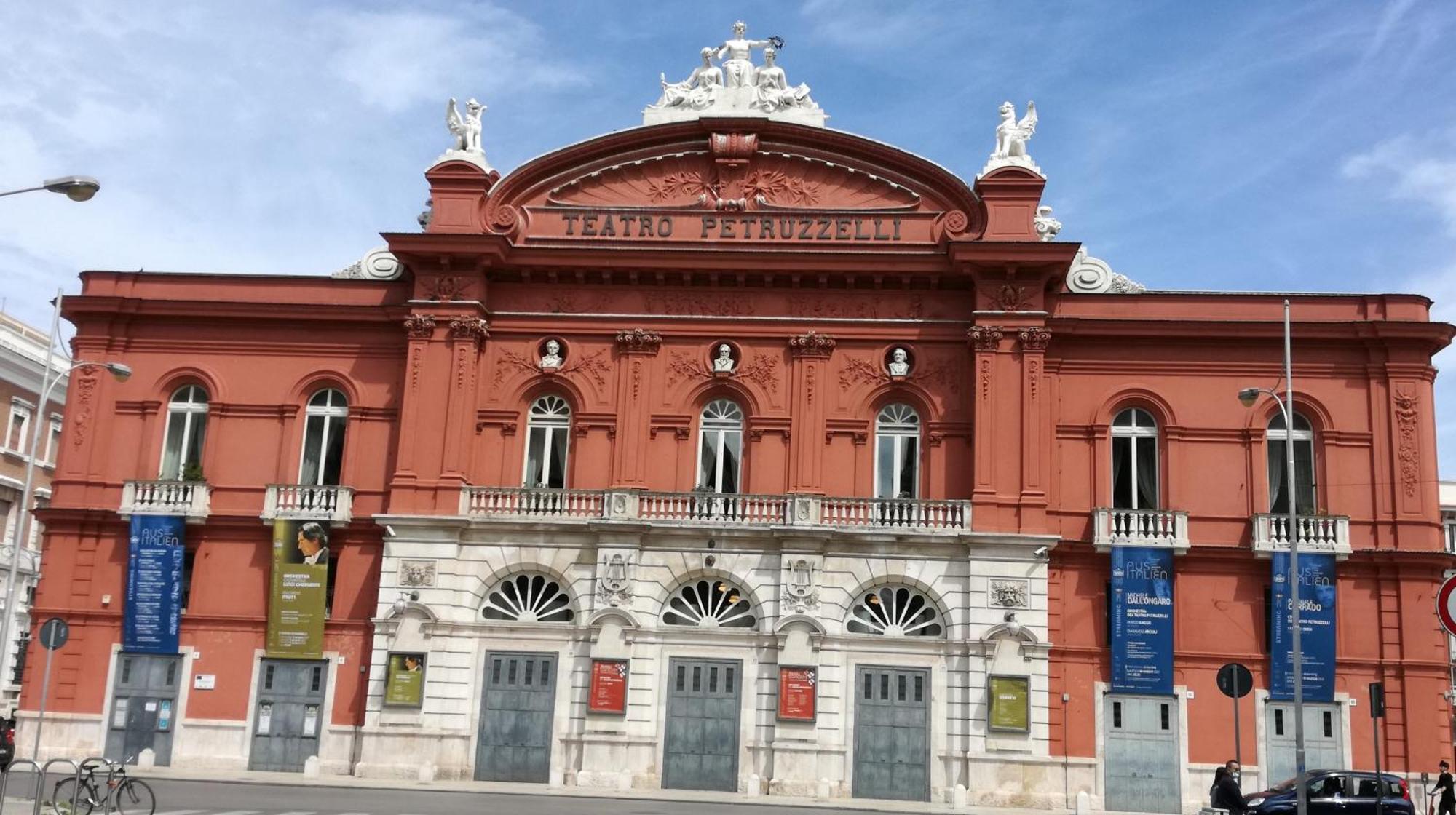 Cosmopolitan-Bari Bed & Breakfast Bagian luar foto